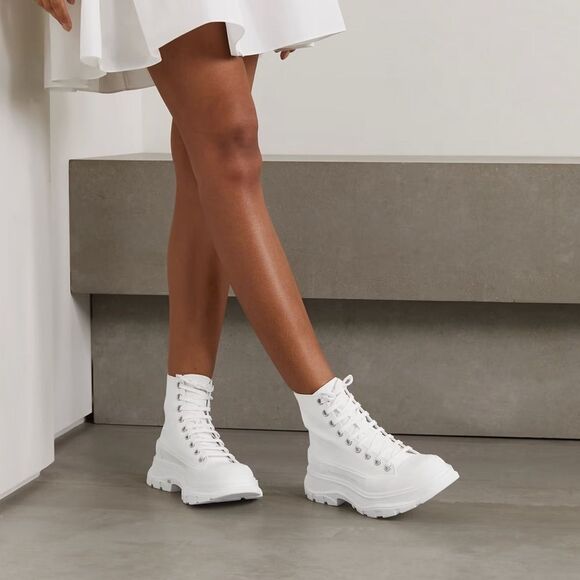 Alexander McQueen Tread Slick Leather Boot size 40 - Picture 2 of 15